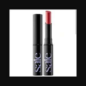 Saie Lip Blur Matte Blurring Lipstick in Modern